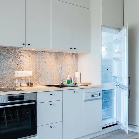 Neartopl Rakowicka Parking Apartamento *